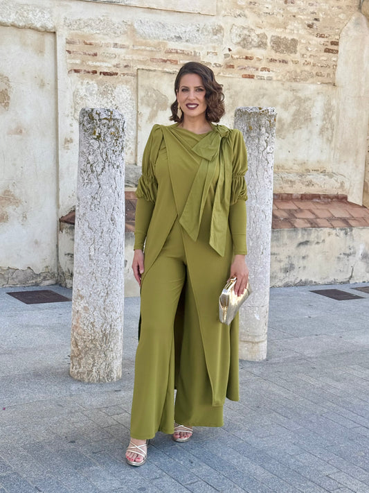 Conjunto Camelia Verde Oliva