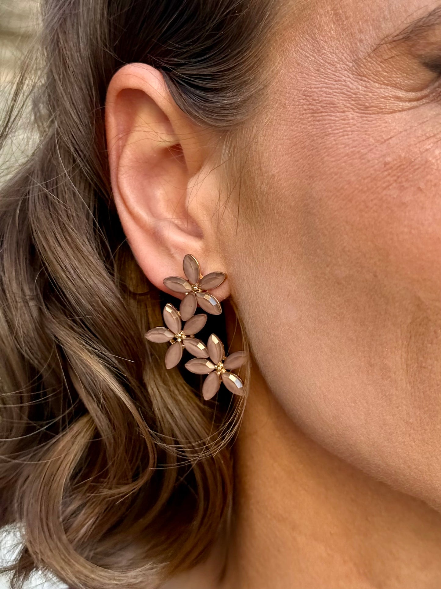 Pendientes Triflor Marrón