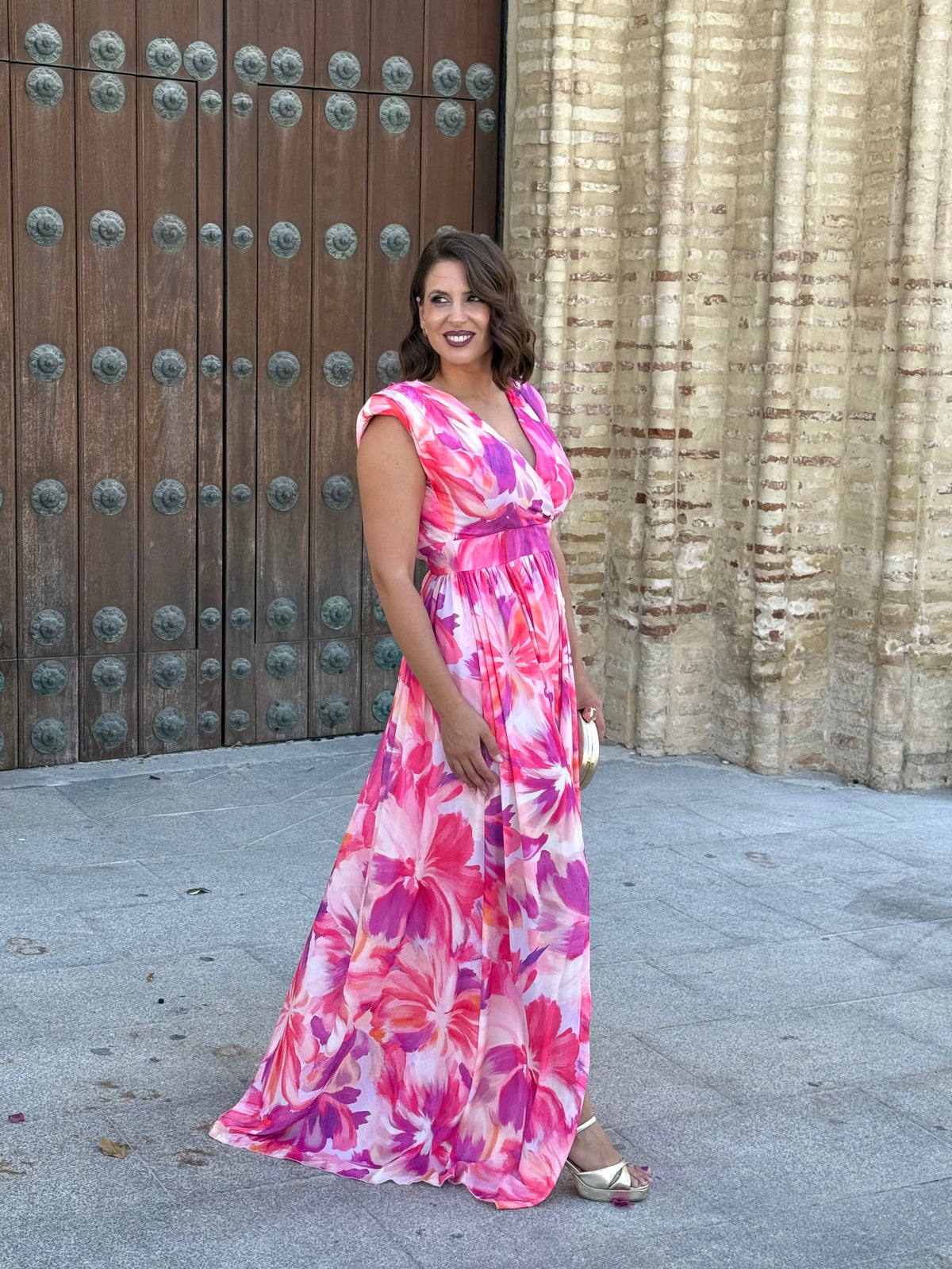 Vestido largo de invitada con escote cruzado Estampado